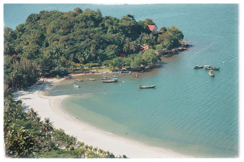 Hà Tiên - Tham quan Thạch Động Thôn Vân - Lăng Mạc Cửu - Chùa Phù Dung - Tắm biển Mũi Nai ( Giá Sốc) Tour trong ngày