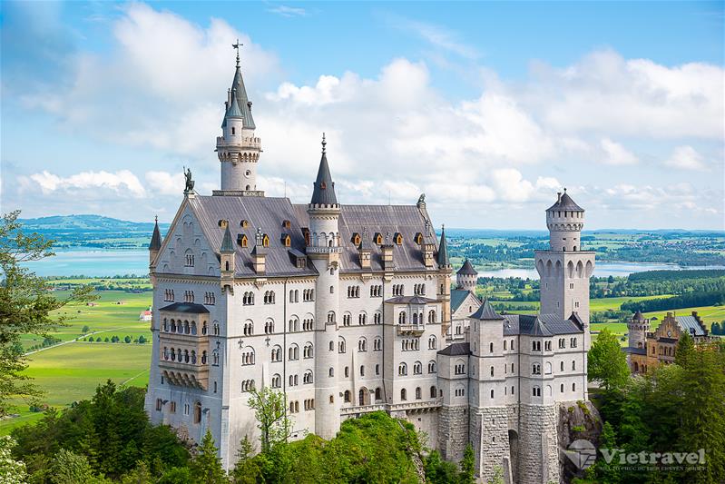 Đông Âu: Thụy Sỹ - Đức - Áo - Hungary | Tối 27 Tết