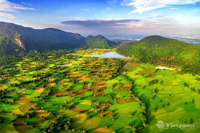 Miền Tây - Châu Đốc - Núi Cấm - Rừng Tràm Trà Sư - Cần Thơ - Chợ Nổi Cái Răng (Khách sạn 2*& 3*)