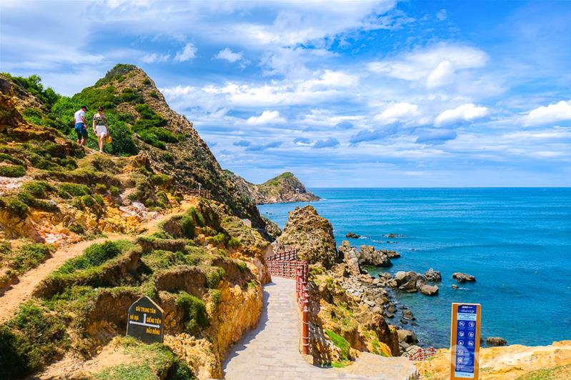 Quy Nhơn - Eo Gió - FLC Zoo Safari Park (Nghỉ dưỡng 2 đêm tại FLC Luxury Resort Quy Nhơn 5 sao.Tour Giá Sốc)