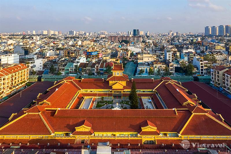 Sài Gòn - Chợ Lớn - hòa âm nhộn nhịp - bức họa đa màu